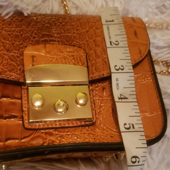 Brown and Gold Crocodile Embossed Crossbody Bag - Picture 8 of 9